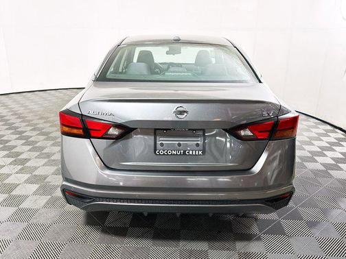 Gun Metallic 2021 Nissan Altima 2.5 SV