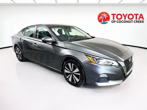 Gun Metallic 2021 Nissan Altima 2.5 SV