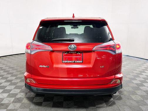 Barcelona Red Metallic 2017 Toyota RAV4 LE