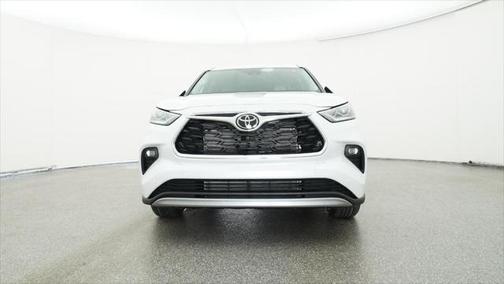 2025 Toyota Highlander Platinum