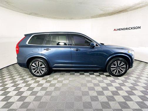 2020 Volvo XC90 T5 Momentum