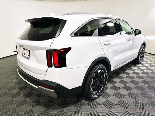Glacial White Pearl 2025 Kia Sorento S