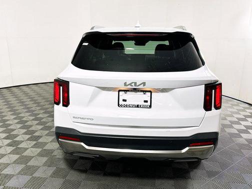 Glacial White Pearl 2025 Kia Sorento S