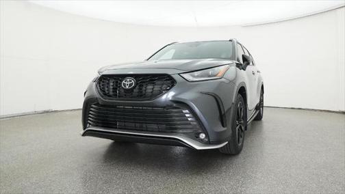 2025 Toyota Highlander XSE