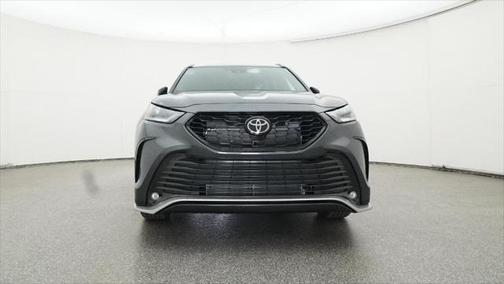2025 Toyota Highlander XSE