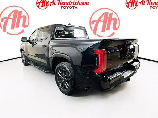 2024 Toyota Tundra Hybrid Platinum