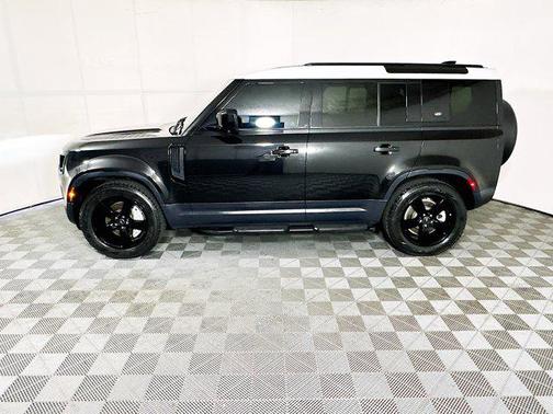 2021 Land Rover Defender 110 SE