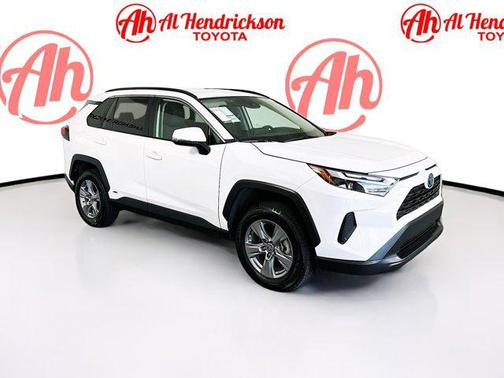 2023 Toyota RAV4 Hybrid XLE