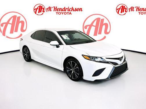 2020 Toyota Camry SE