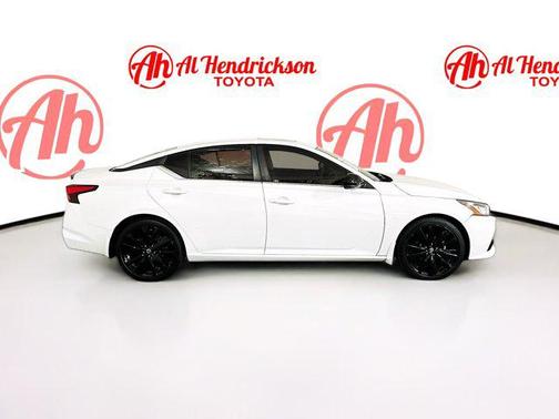 2022 Nissan Altima SR FWD