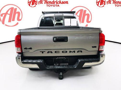 2017 Toyota Tacoma SR5