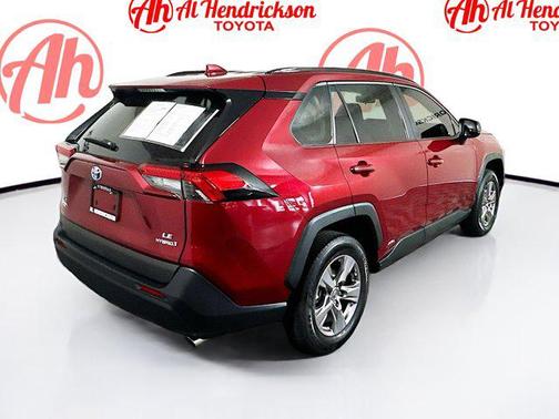 2023 Toyota RAV4 Hybrid LE