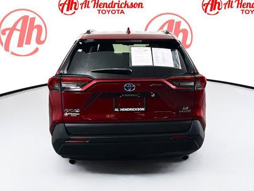 2023 Toyota RAV4 Hybrid LE