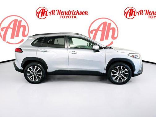 2022 Toyota Corolla Cross XLE