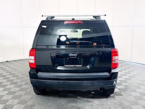 Black Clearcoat 2017 Jeep Patriot Sport