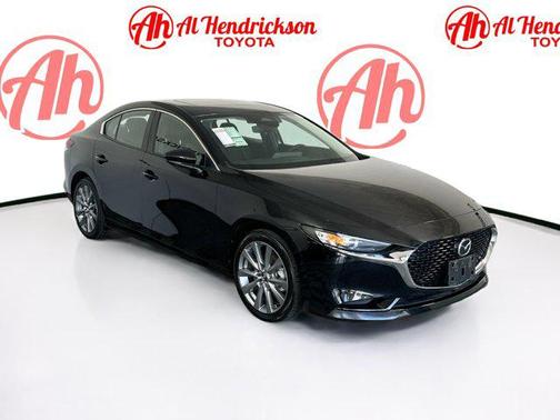 2025 Mazda Mazda3 FWD w/Preferred Package