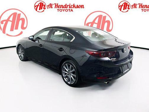 2025 Mazda Mazda3 FWD w/Preferred Package