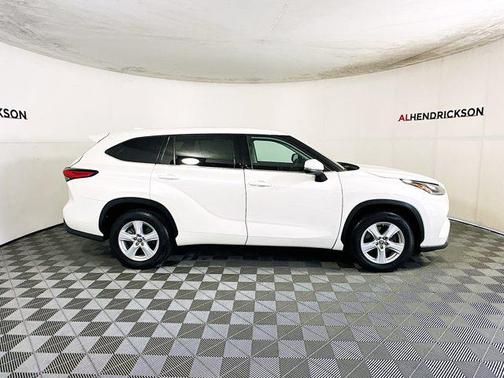 2021 Toyota Highlander L