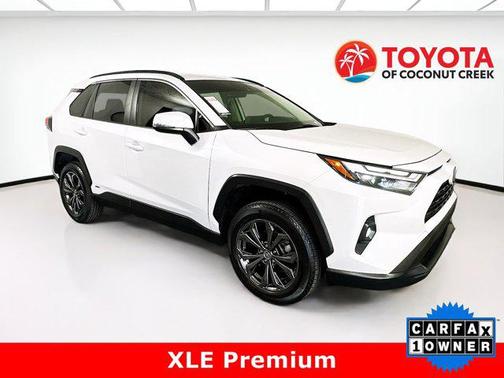 2023 Toyota RAV4 Hybrid XLE Premium