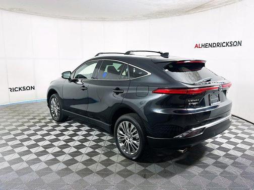 2024 Toyota Venza XLE