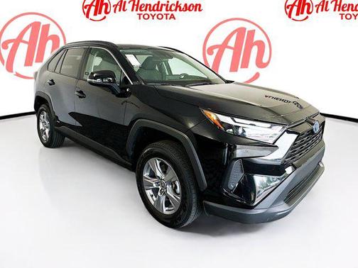 2023 Toyota RAV4 Hybrid XLE