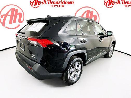2023 Toyota RAV4 Hybrid XLE