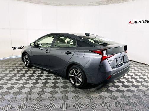 2022 Toyota Prius XLE