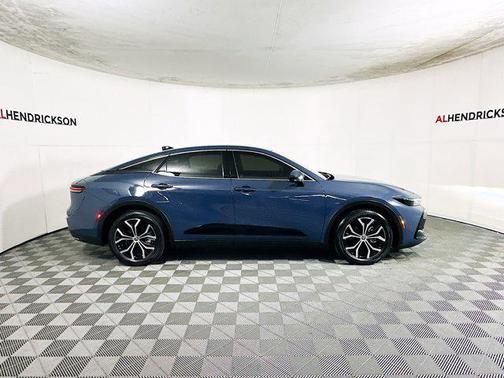 2025 Toyota Crown XLE