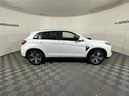 2024 Mitsubishi Outlander Sport 2.0 LE