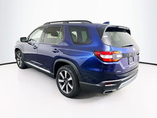 Blue 2023 Honda Pilot AWD Elite