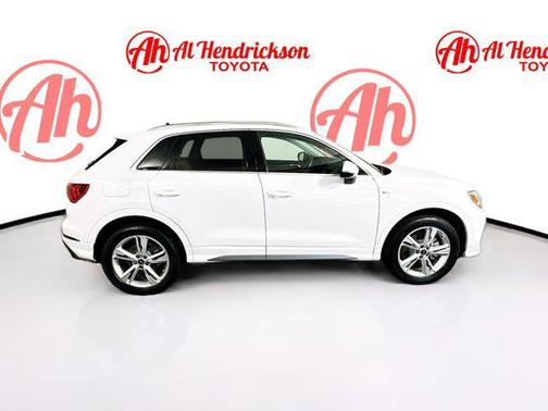 2023 Audi Q3 Premium 45 TFSI S line quattro Tiptronic