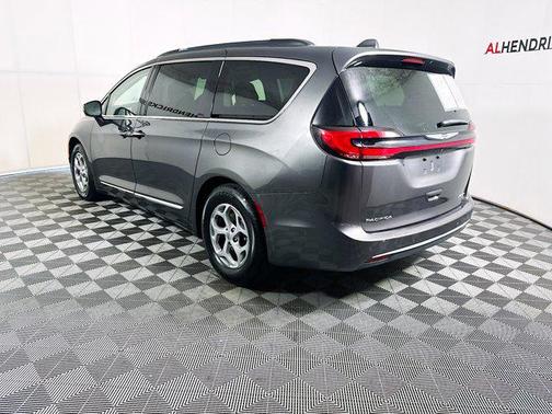 2022 Chrysler Pacifica Limited