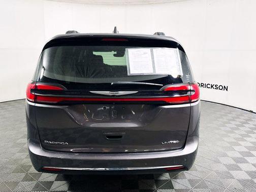 2022 Chrysler Pacifica Limited
