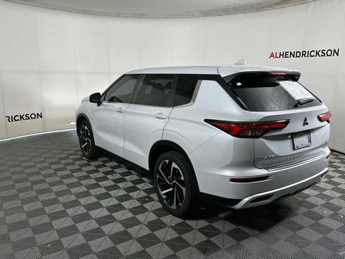 2022 Mitsubishi Outlander Black Edition S-AWC