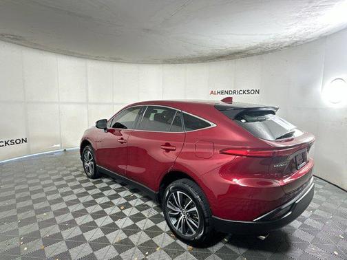 2022 Toyota Venza LE