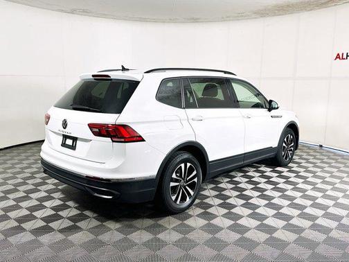2024 Volkswagen Tiguan 2.0T S