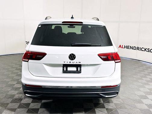 2024 Volkswagen Tiguan 2.0T S