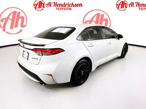 2022 Toyota Corolla Hybrid SE