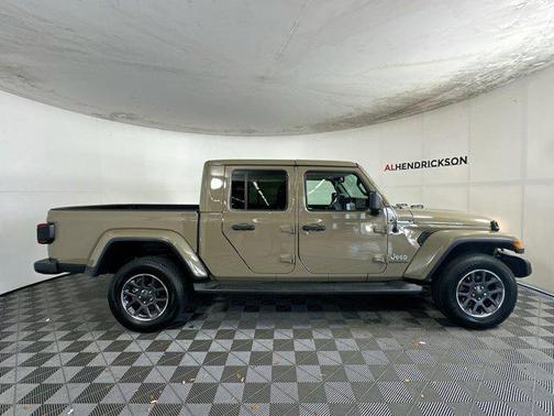 2020 Jeep Gladiator Overland