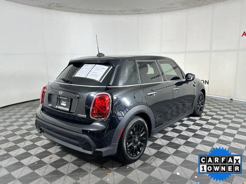 2023 MINI Hardtop Cooper
