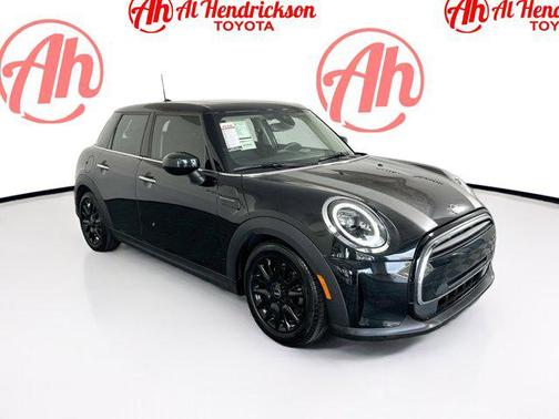 2023 MINI Hardtop Cooper