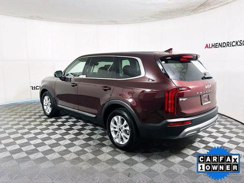 2022 Kia Telluride LX
