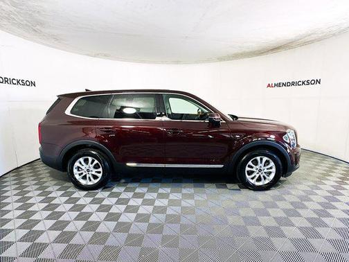 2022 Kia Telluride LX