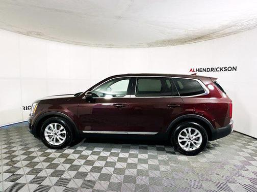 2022 Kia Telluride LX