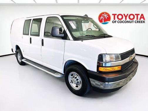 2024 Chevrolet Express 2500 RWD 2500 Regular Wheelbase WT