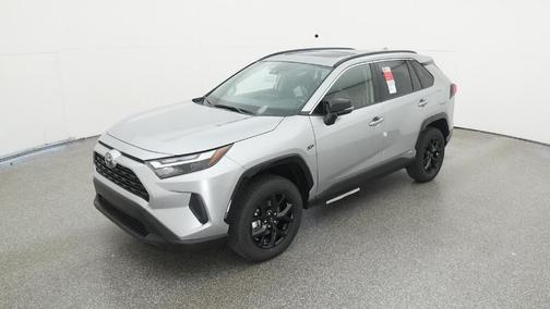 2025 Toyota RAV4 Hybrid XLE