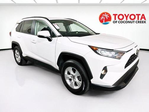 2021 Toyota RAV4 XLE