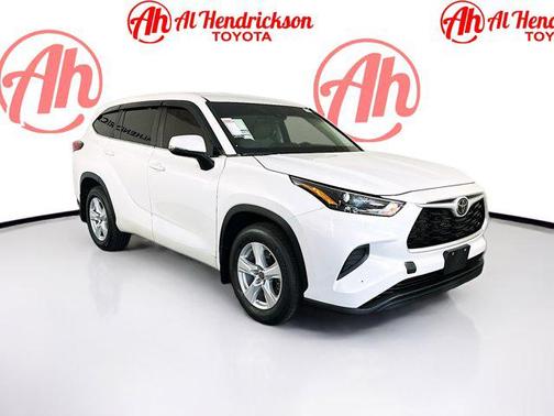 2023 Toyota Highlander Platinum