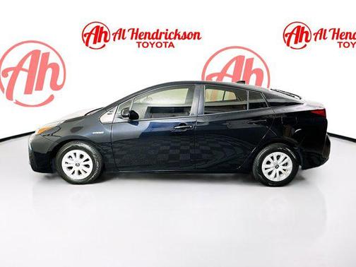 2021 Toyota Prius LE