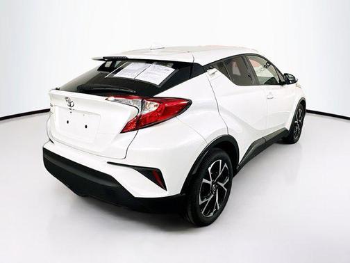 2021 Toyota C-HR LE